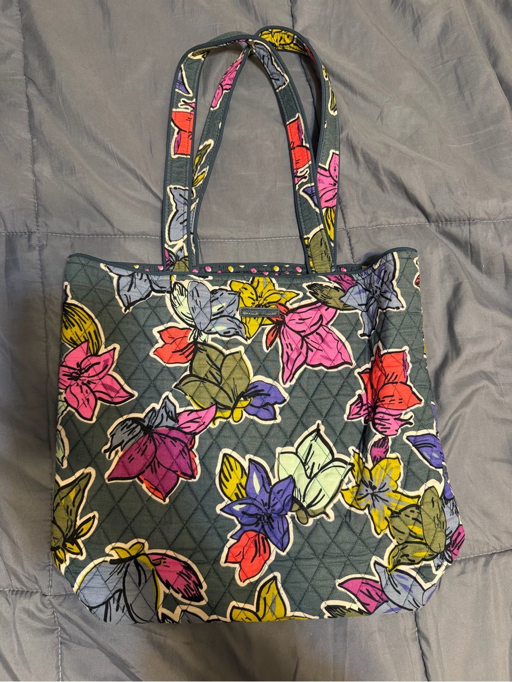 Vera Bradley floral tote bag